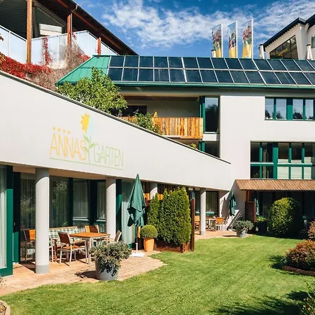 Aparthotel Annas Garten *
