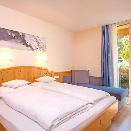 Aparthotel Annas Garten Serfaus